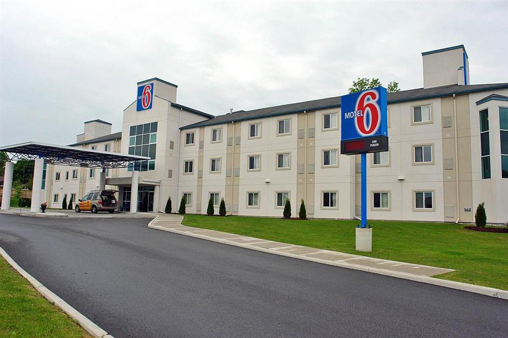 Motel 6-Peterborough, On Exteriér fotografie