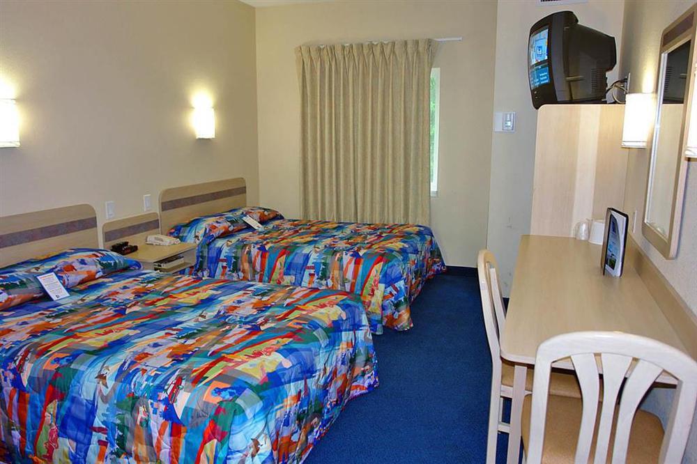 Motel 6-Peterborough, On Pokoj fotografie