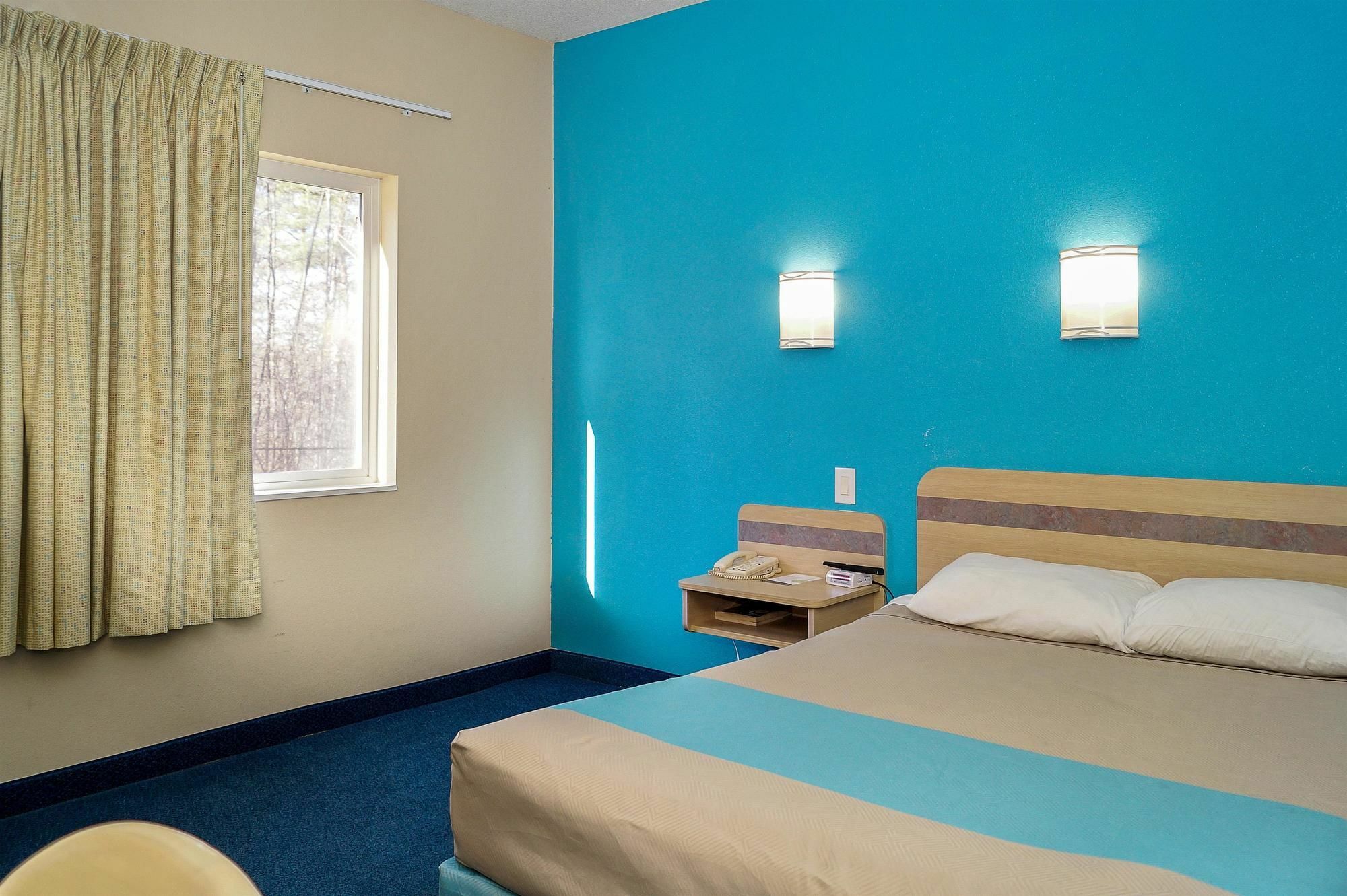 Motel 6-Peterborough, On Exteriér fotografie